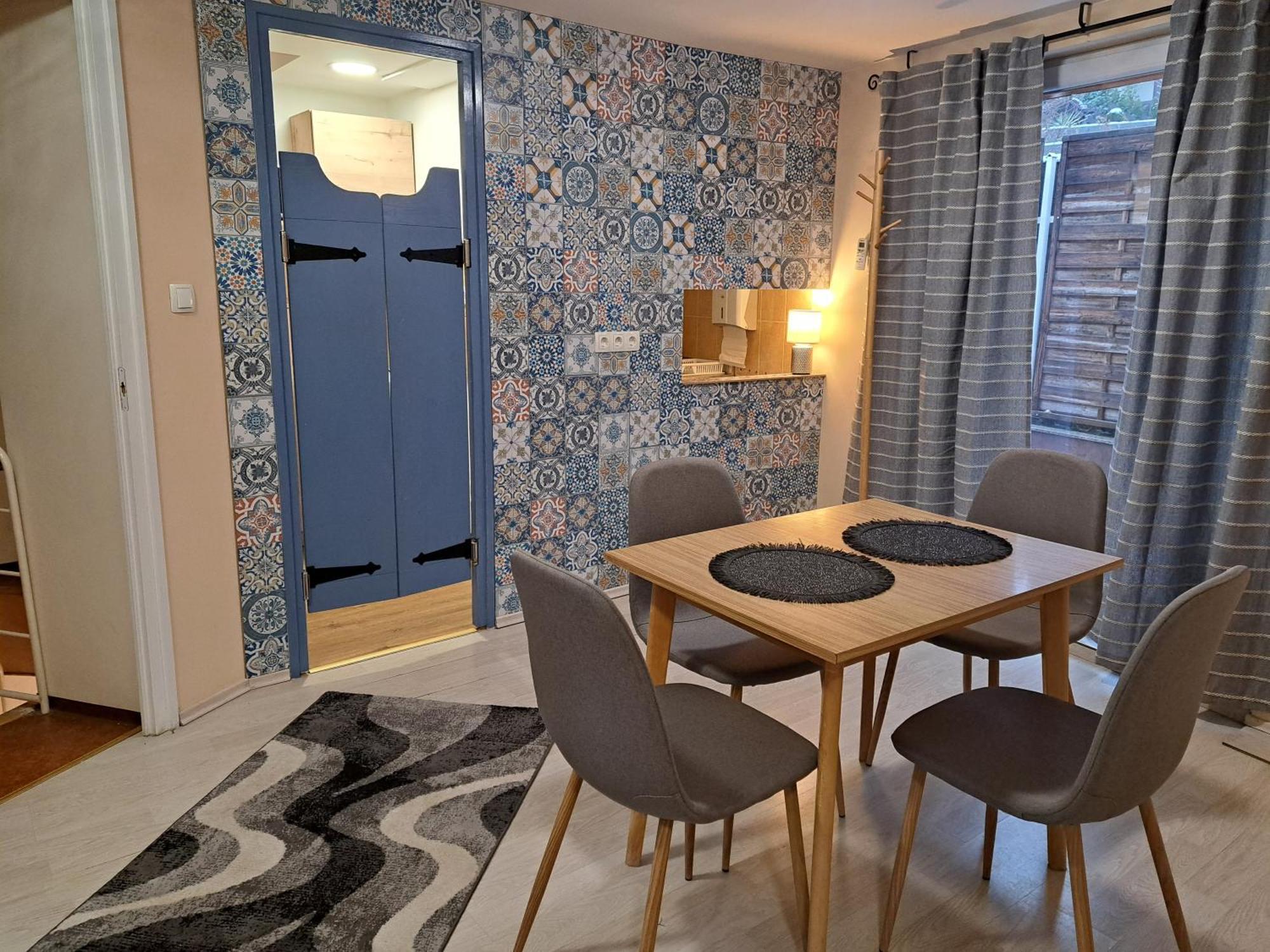 Orient Apartmanhaz Eger Ngoại thất bức ảnh